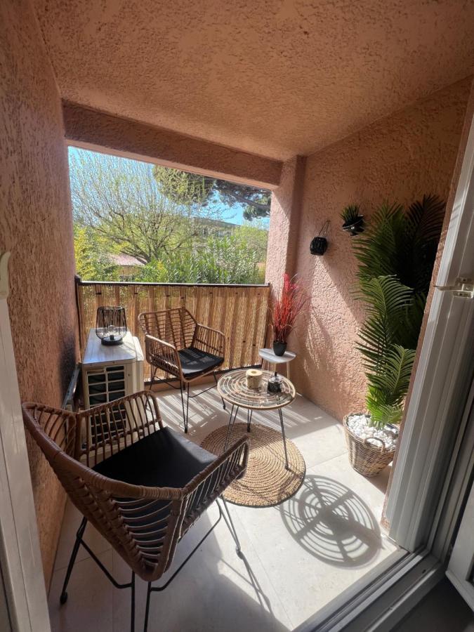 Appartement Pied Dans L'Eau La Seyne-sur-Mer Exterior foto